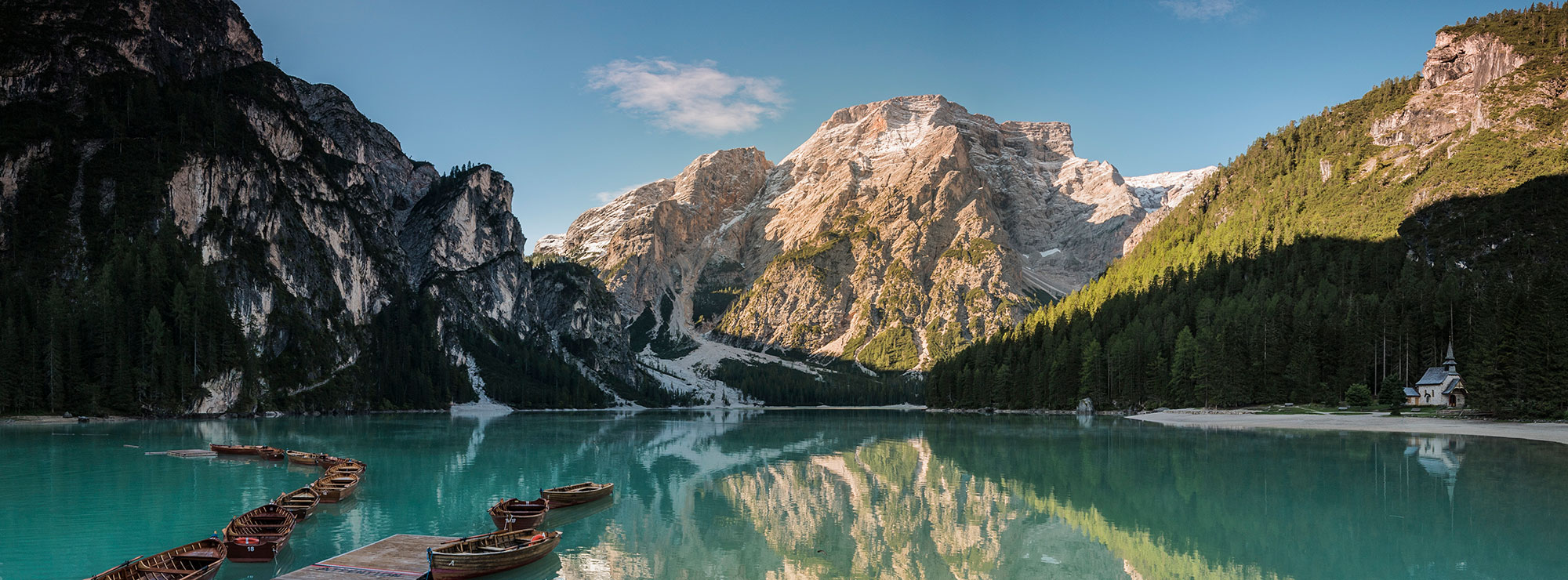 Der Pragser Wildsee in den Dolomit